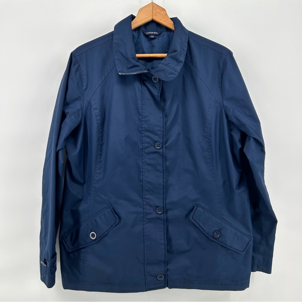 Lands End Womens Large Blue Rain Jacket Lightweight Water Resistant Coat No Hood
